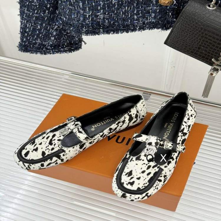 Picture of Louis Vuitton Shoes _SKULVsz35-440JX060212353